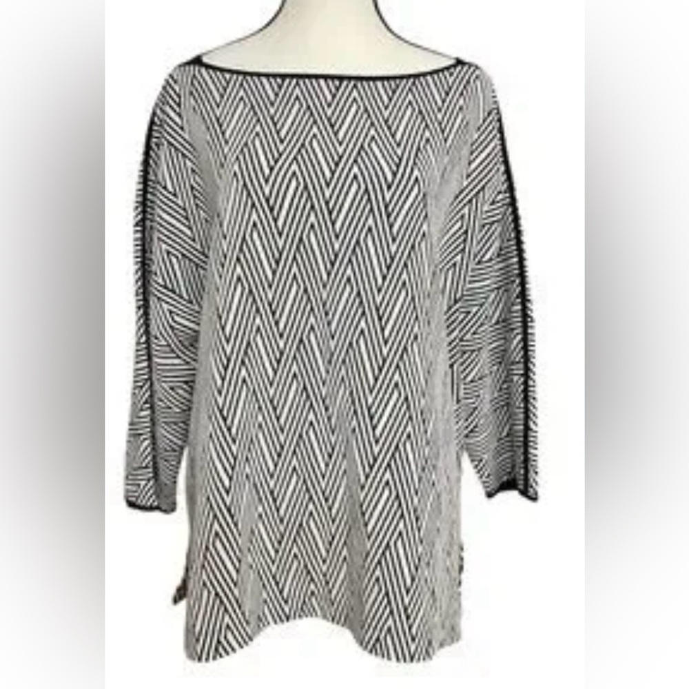 Chico's Monochrome Zigzag Women's Sweater (SKU235)